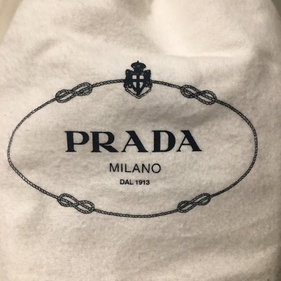 Authentic Vintage Prada Nylon Bag - Picture 13 of 14